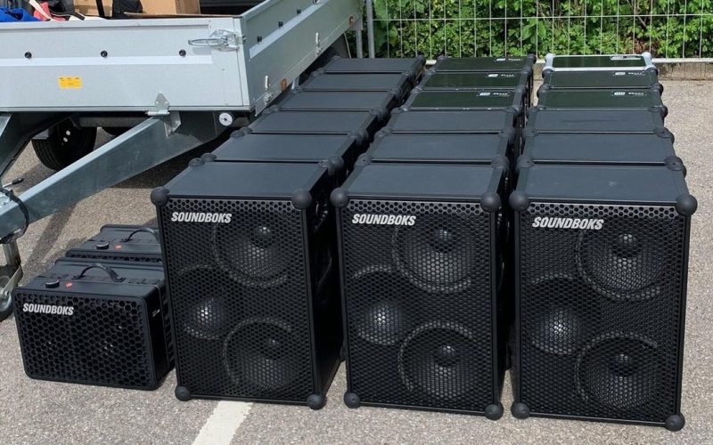 En masse soundboks En masse soundboks